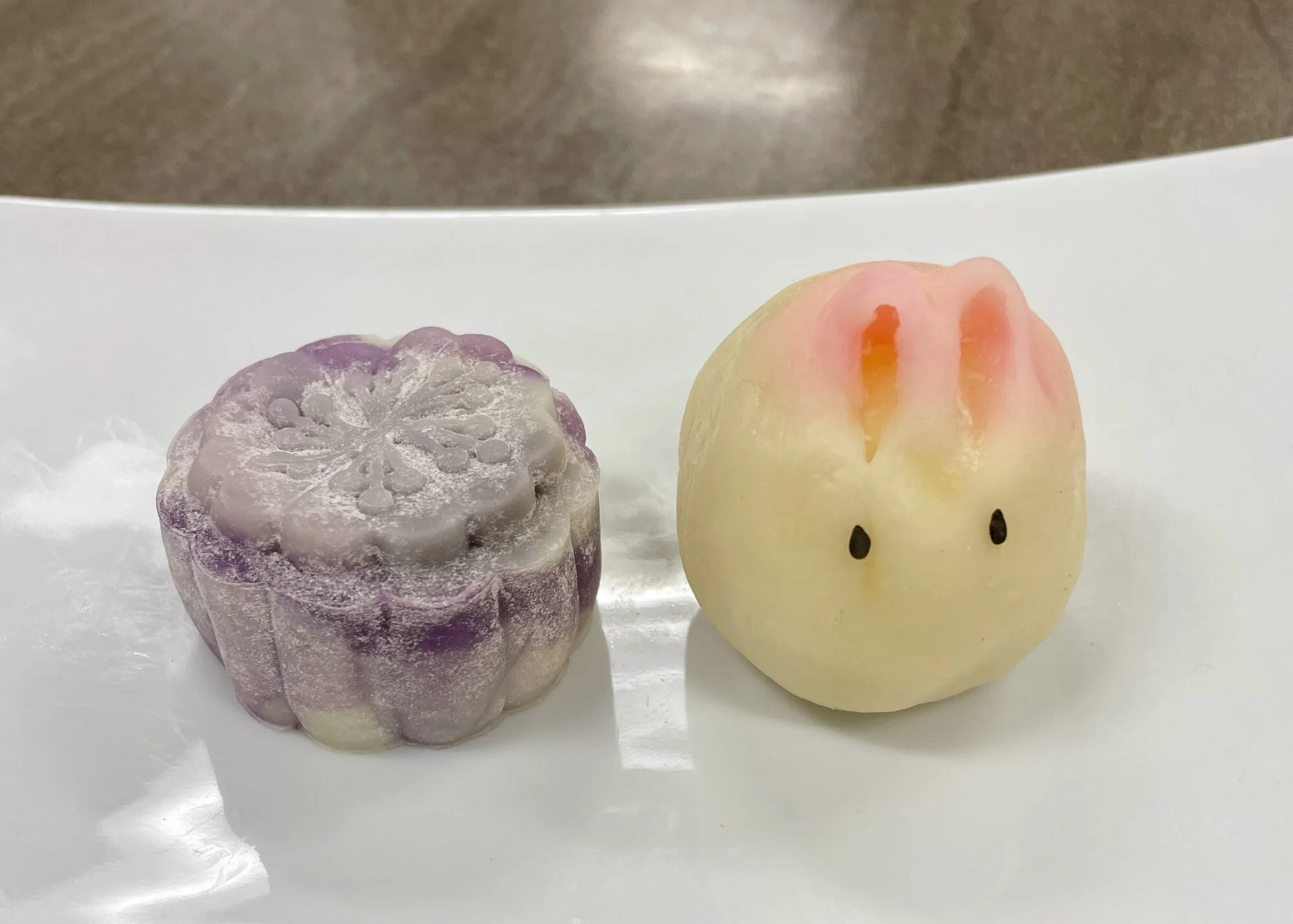 lavender-floral-and-bunny-snowskin-mooncakes.jpeg