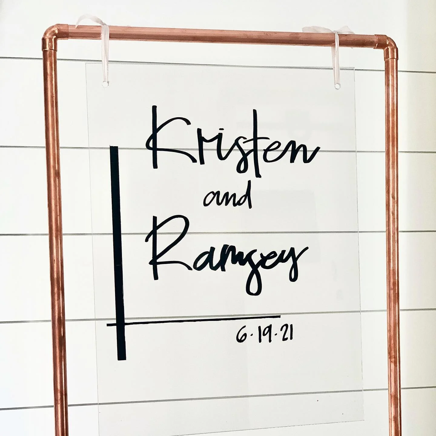 this cutie just hanging around with it&rsquo;s rehearsal dinner 
vibes ❕
black lettering on clear 
acrylic ♡

#moderncalligraphy #calligraphy #minneapoliscalligrapher #weddingcalligraphy #handlettering #handlettered #wedding #weddingdecor