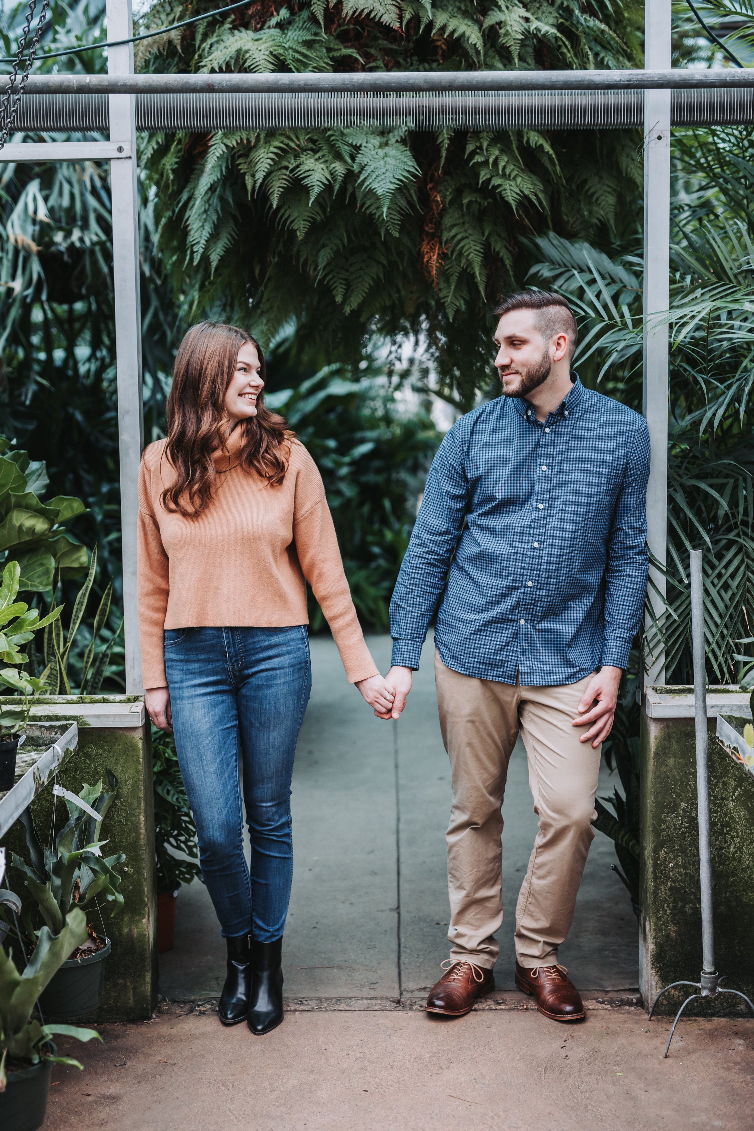 engagement-session-at-otts-exotic-plants-97.jpg