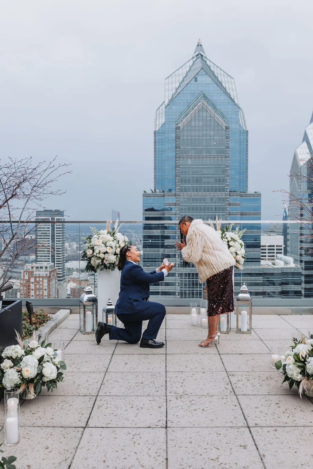 Proposal-at-the-W-Hotel-Philadelphia-rooftop-terrace-40.jpg