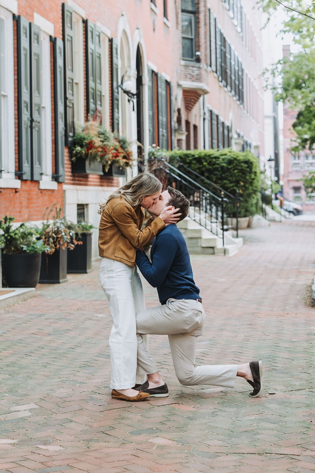Rittenhouse-Square-Philadelphia-Proposal-Photos-9.jpg
