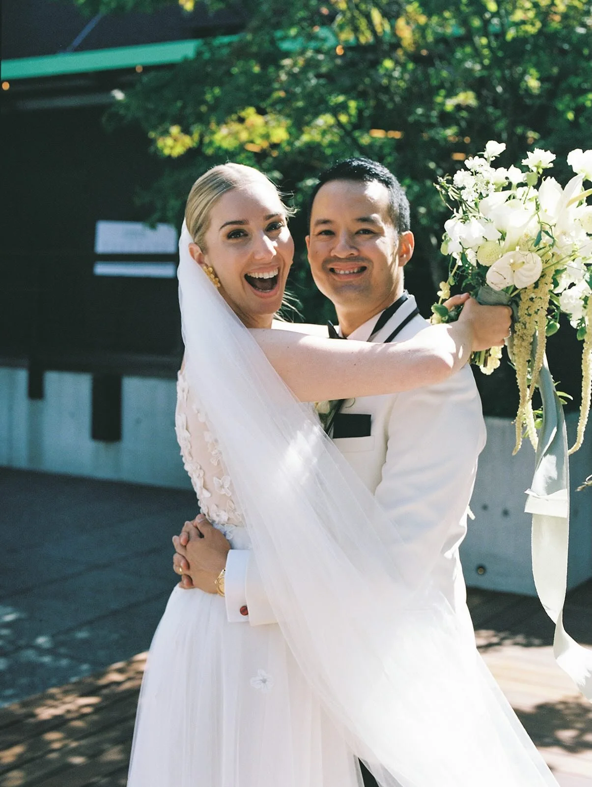 Film scans I just adore from Lindsey and Kelvin&rsquo;s day 🫶🏻

@block41_seattle // @kellyrobbinsphoto // @florist.cha // @blueribboncooking // @swinkstylebar // @marzanoevents 

#seattleweddingplanner #seattleweddingcoordinator #seattlewedding #se