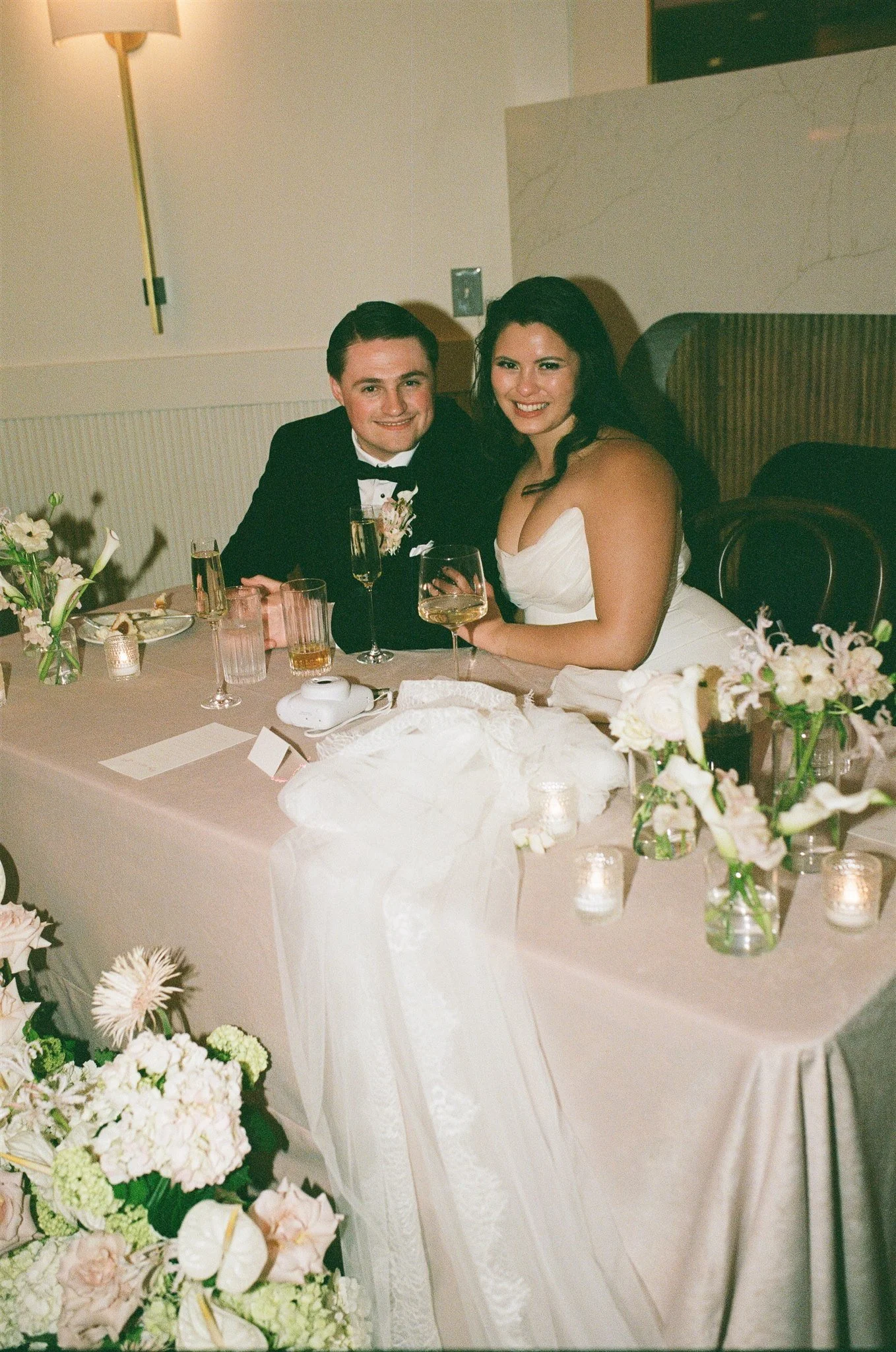 HANNAH + SAM - 35MM-109.jpg