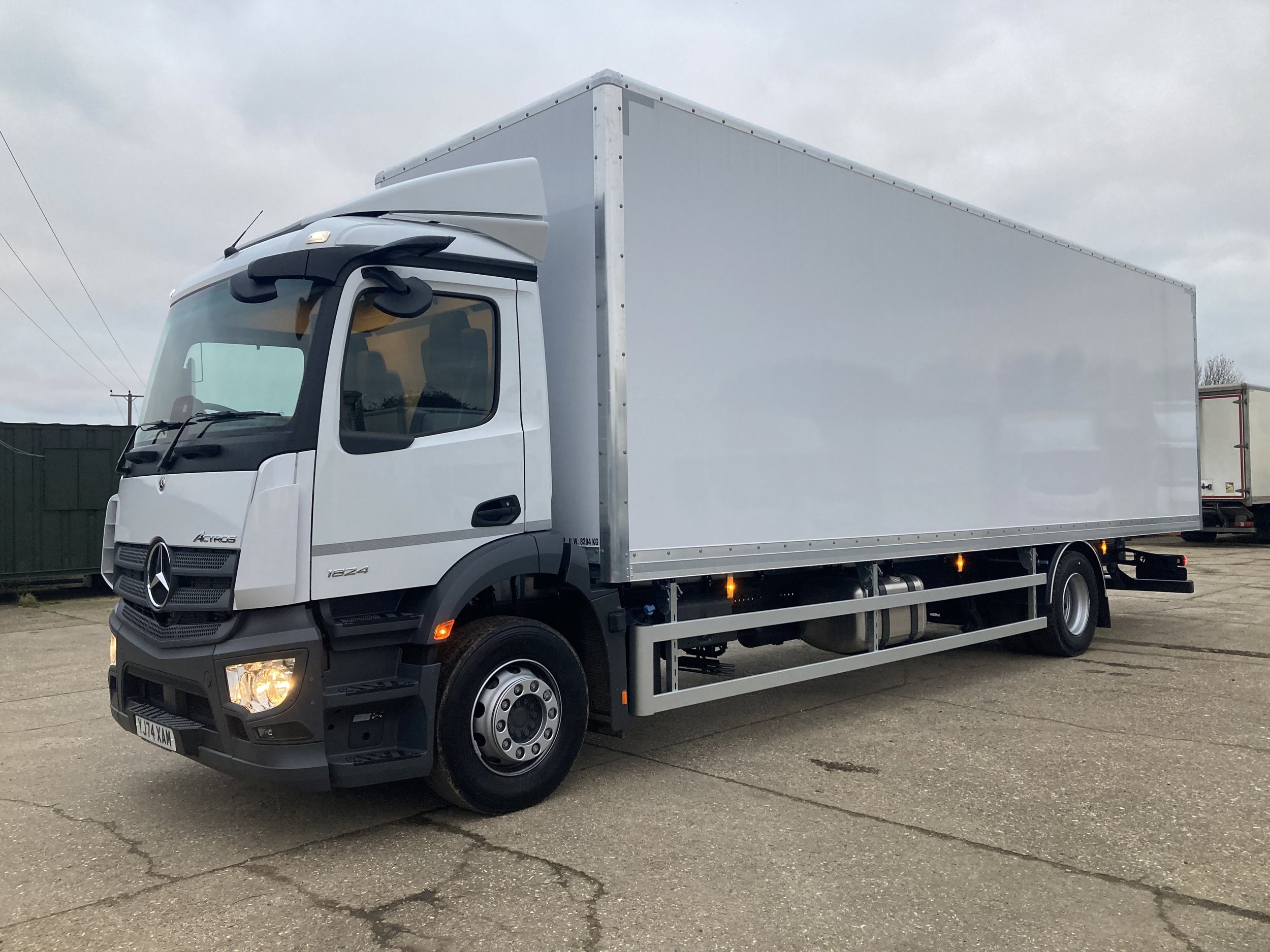 18t box hire.jpg