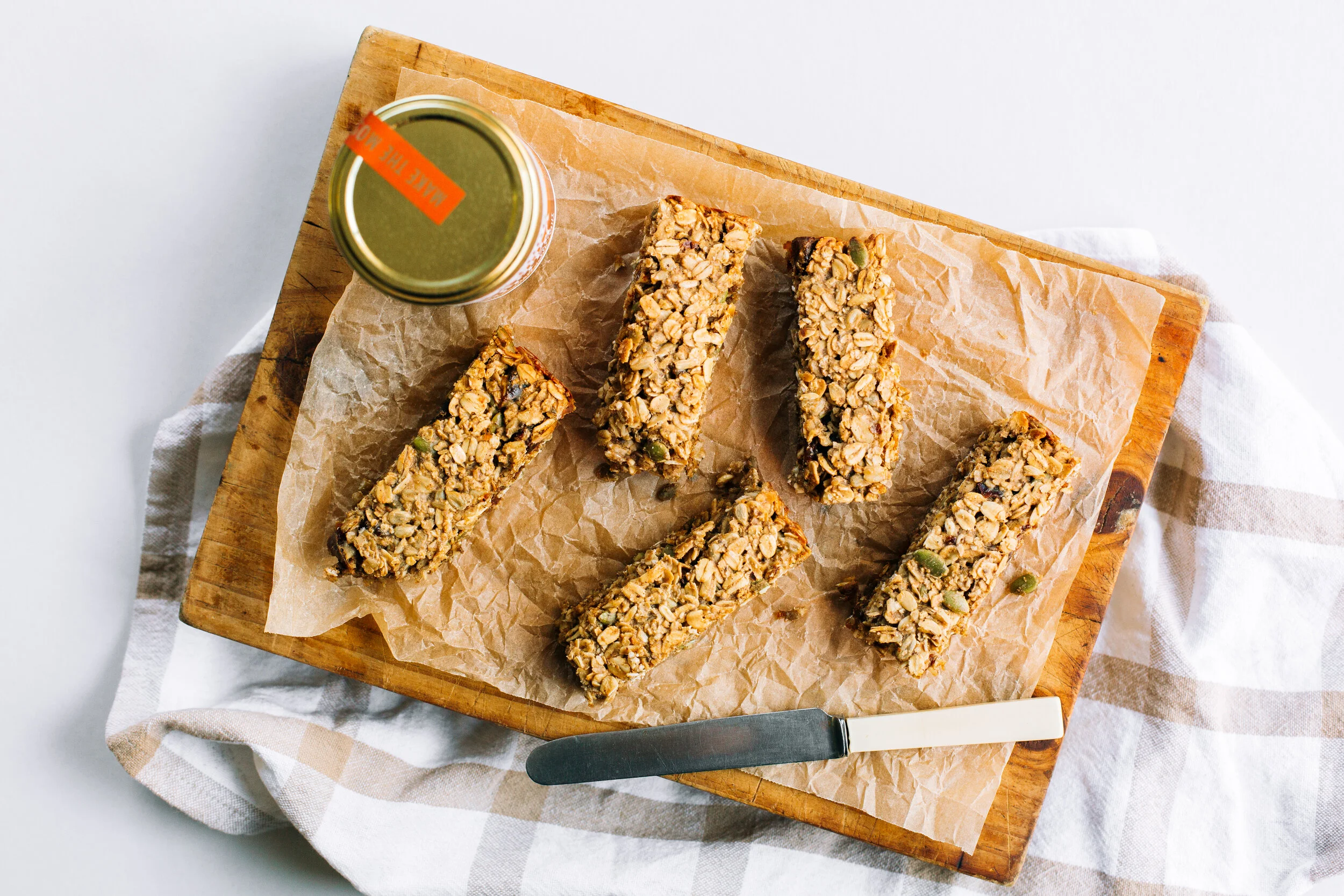 RECIPE GRANOLA BUTTER BARS — Fix & Fogg