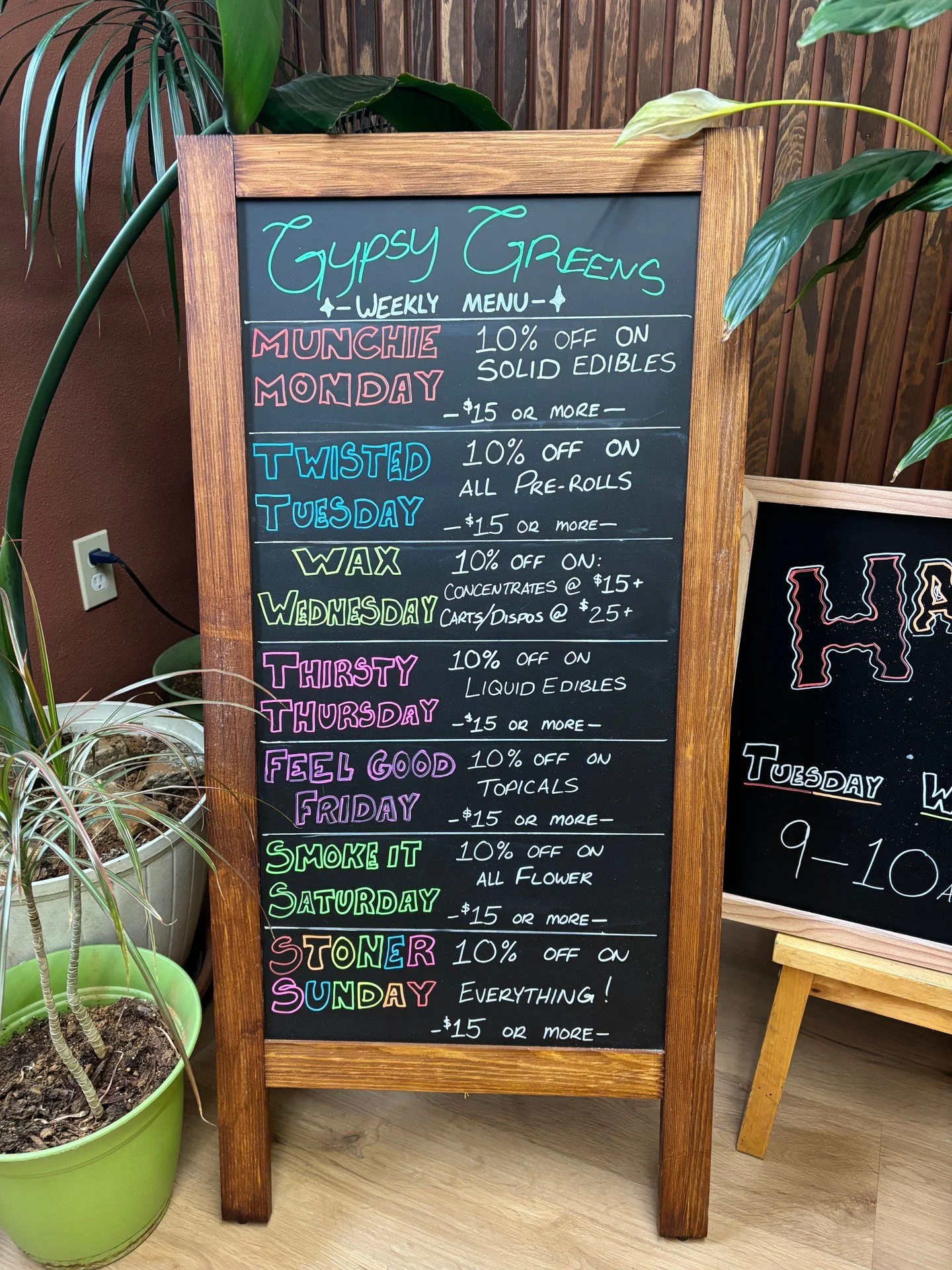 We&rsquo;ve got deals lined up every day of the week, so there&rsquo;s always a good reason to stop by Gypsy Greens. 🌿

👀 Check out the boards, find your favorite deal, and let us know:

What&rsquo;s YOUR favorite daily deal? 👇🏼

📍 Olympia &amp;