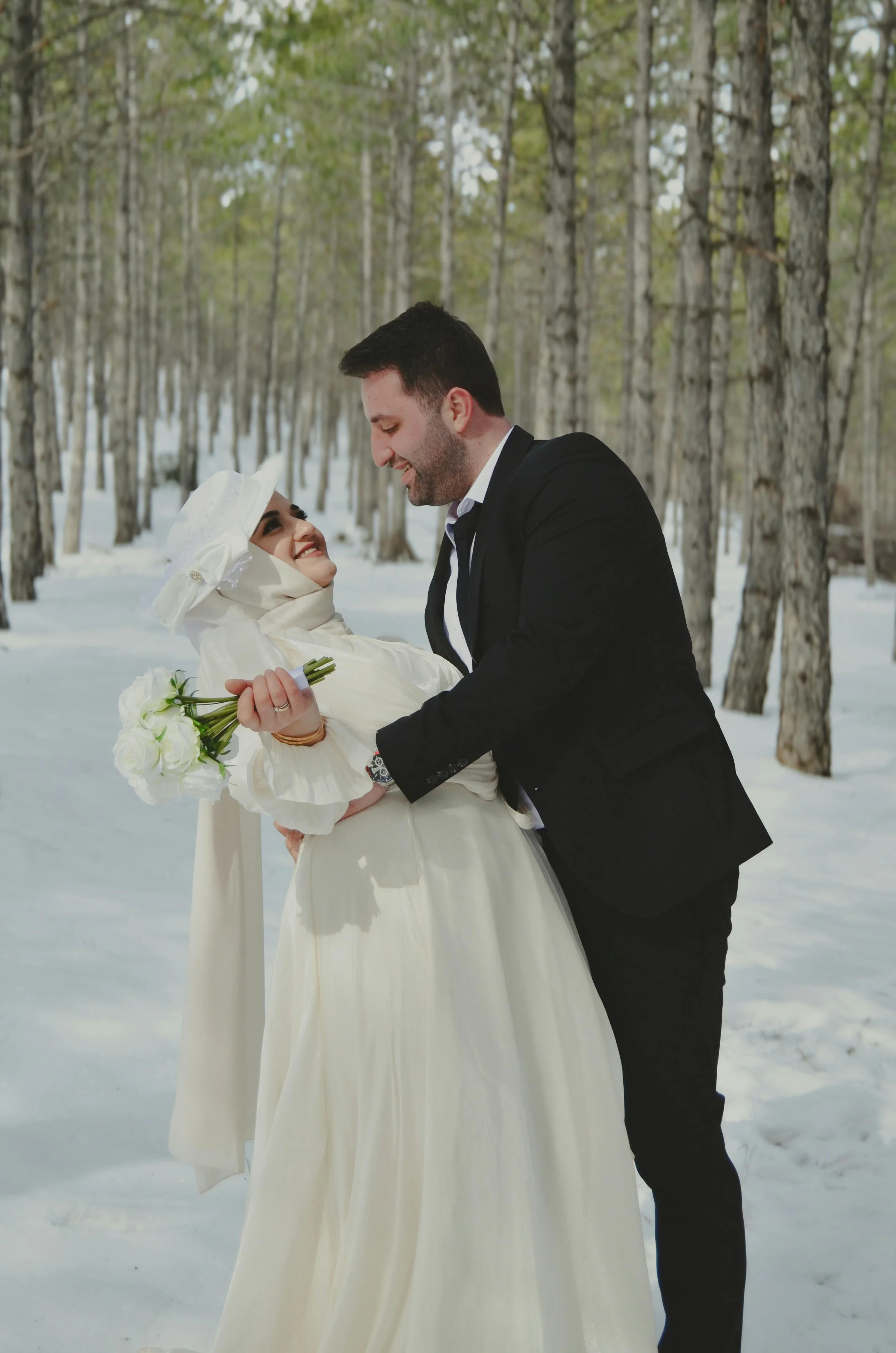 Se marier en hiver : nos secrets pour rayonner sans grelotter ❄️