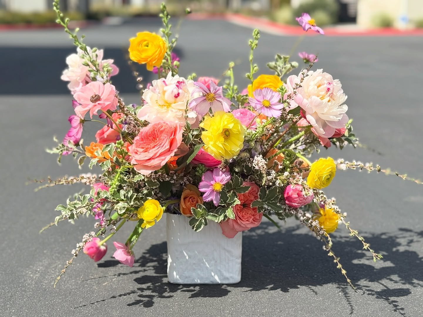 Happy first day of Spring!!!
#weddings #orangecountyweddings #losangeleswedding #weddingflowers #californiaweddingflorist #losangelesflorist #socalwedding #socalflorist #scvflorist #bride #groom #bridesbouquet #sunsetwedding #babyshowerflorals #eve