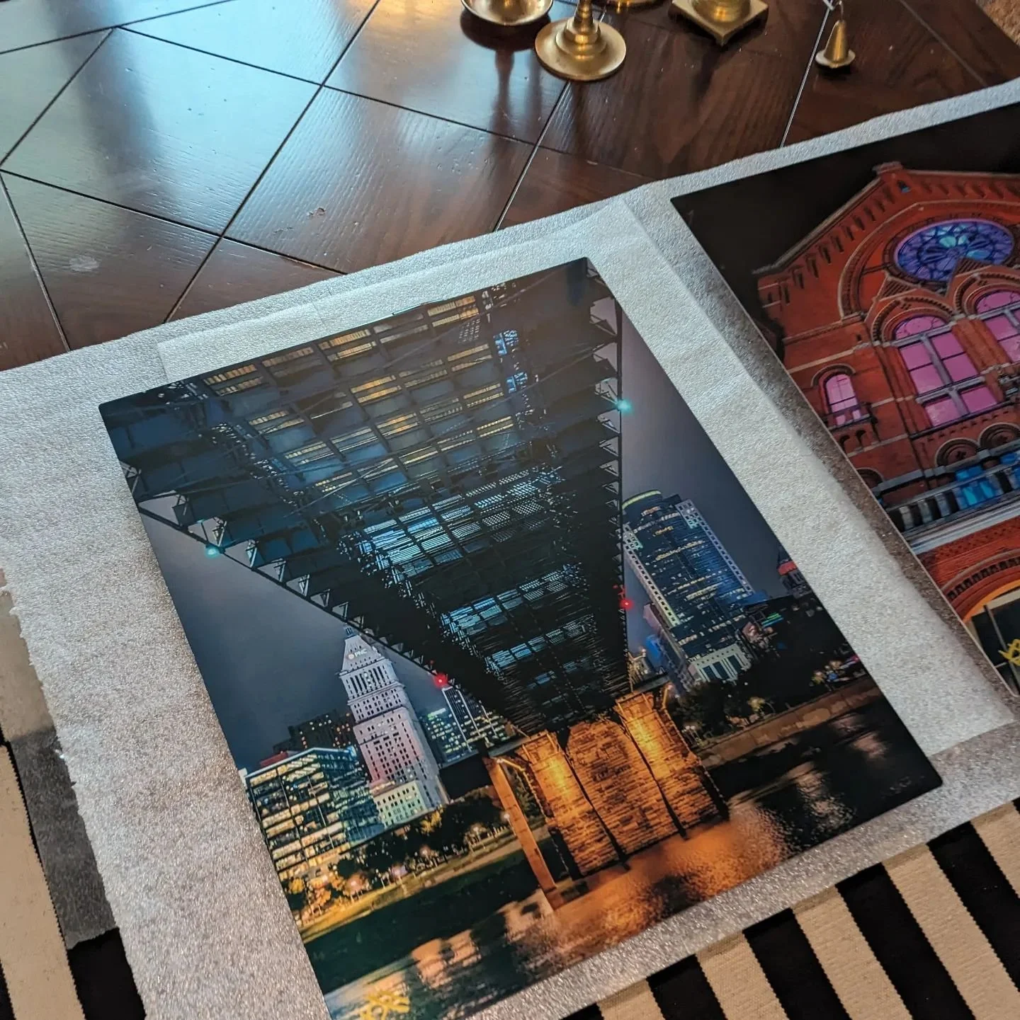 I normally wouldn't share something someone commissioned. 🙂 But the client let me do something I have wanted to do for a long time! 😍 These were 2MUCH tho. Emulsion printed on silver aluminum... These trippy photos are iridescent so look different 