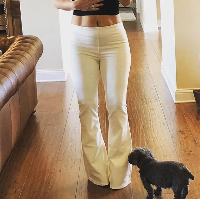 I can&rsquo;t wait to actually wear my new clothes in public!! I&rsquo;m sure everyone else is feeling the blahs especially when it comes to fashion but I know we will have our freedoms back real soon! 
These pull on flare jeans from Peacock Lane are