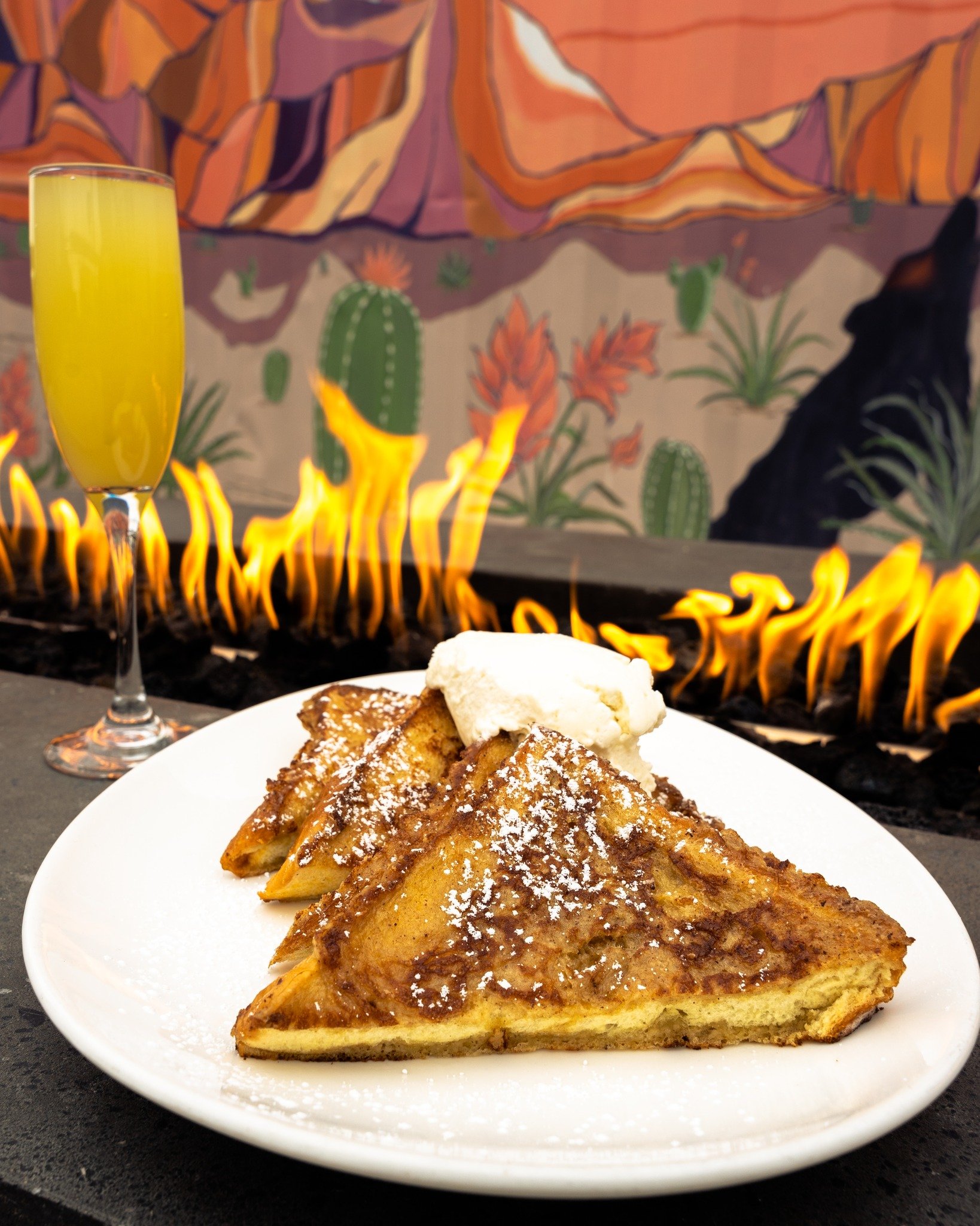 This Sunday Funday, we have something to celebrate - French Toast is back for Brunch!!

Brunch is served every Saturday and Sunday from 10AM to 2PM.

#UtahBar #SundayFunday #Millcreek #Brickyard #DogFriendly