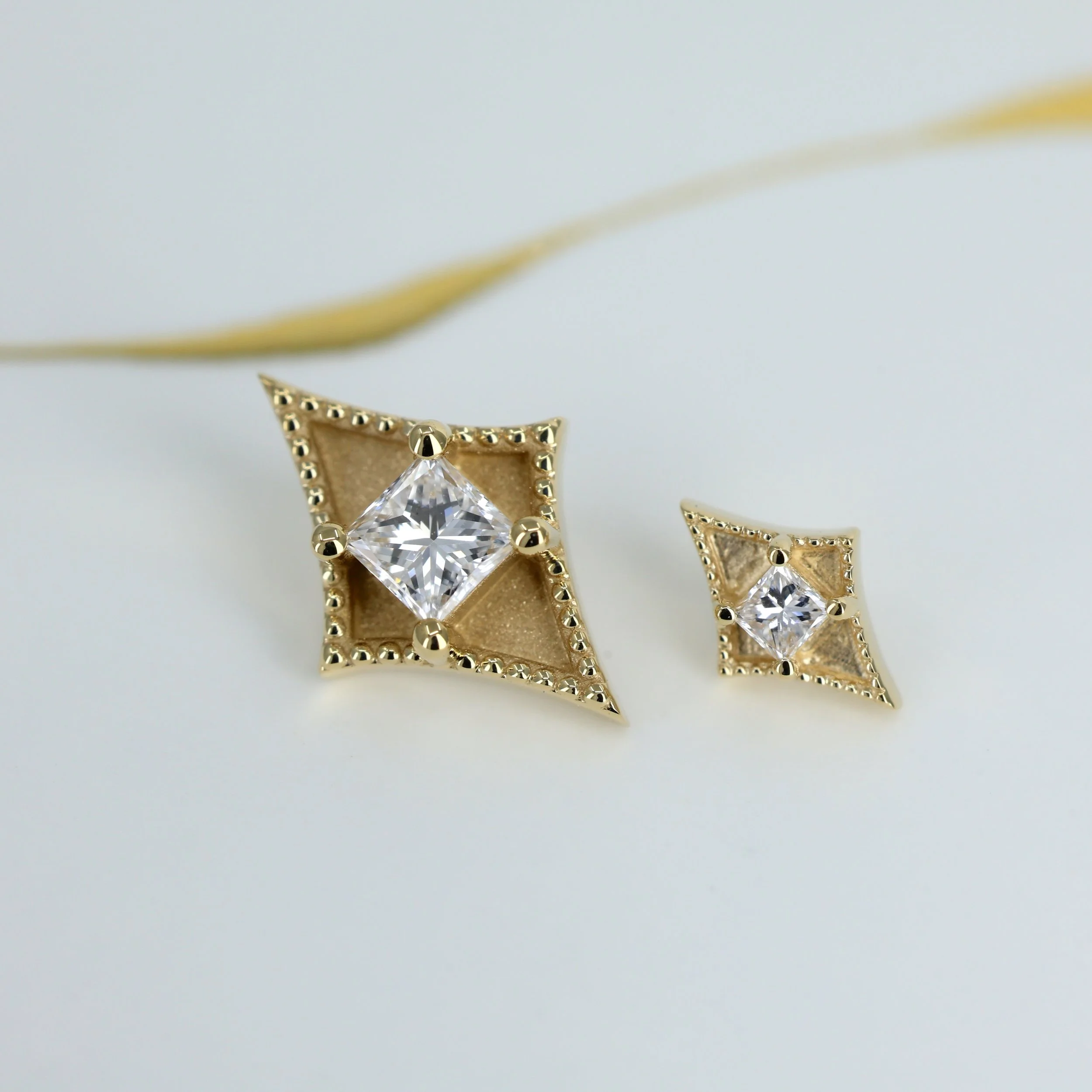 Bucatelli Diamond