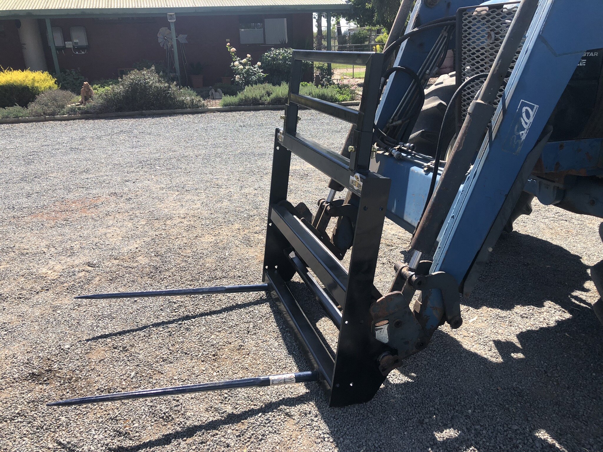 Single Hay Forks