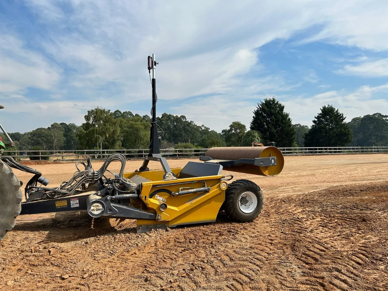 Laser Graders and Scrapers — Lawless Lasers