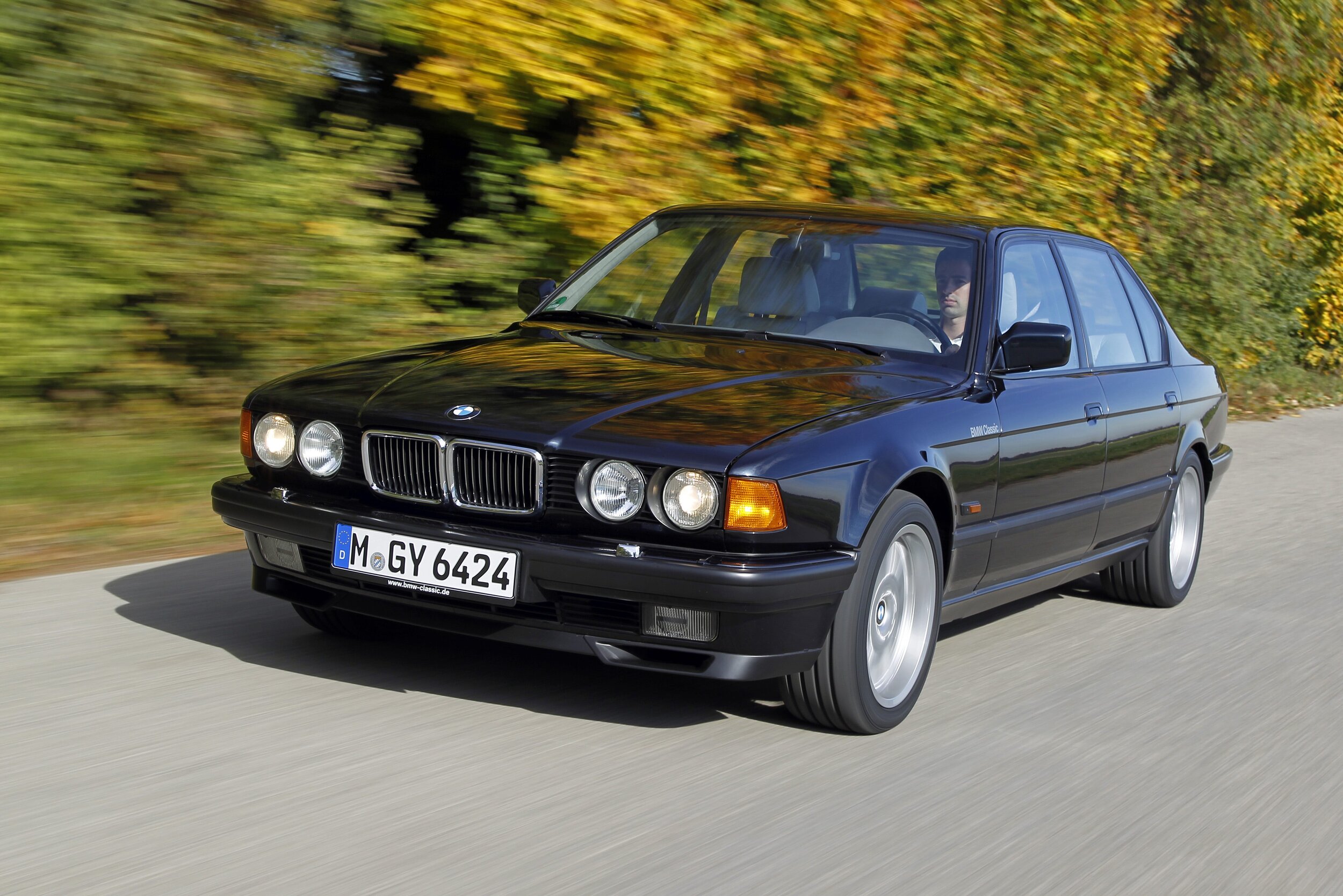 Modern Classic: BMW 7 Series — AutoMuse