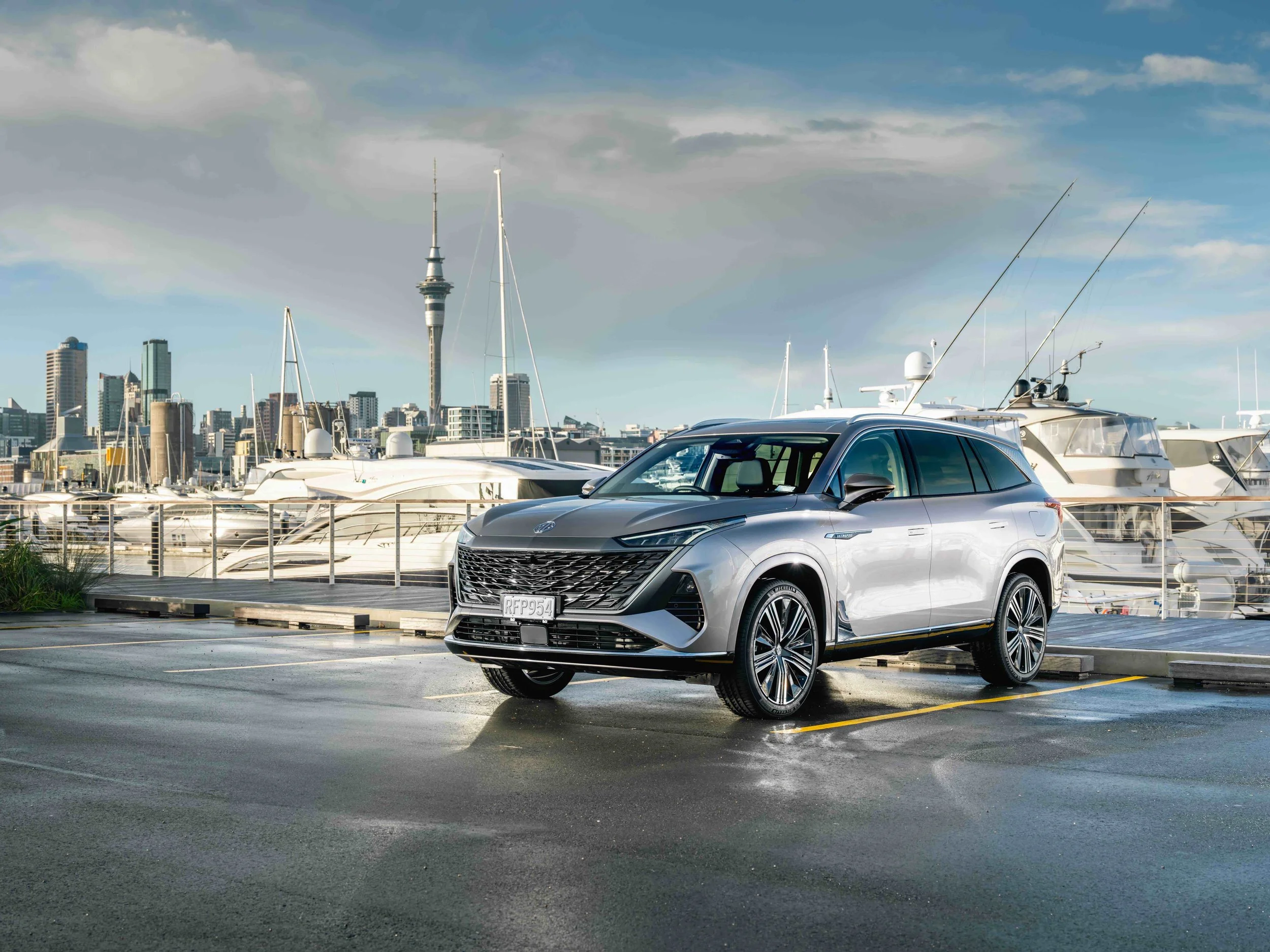 MG QS seven-seater gets five star ANCAP safety rating