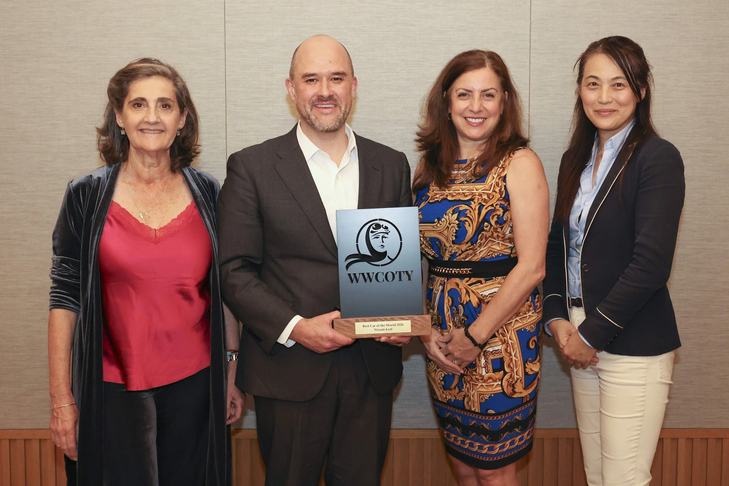 Nissan CEO receives Women’s Worldwide COTY award