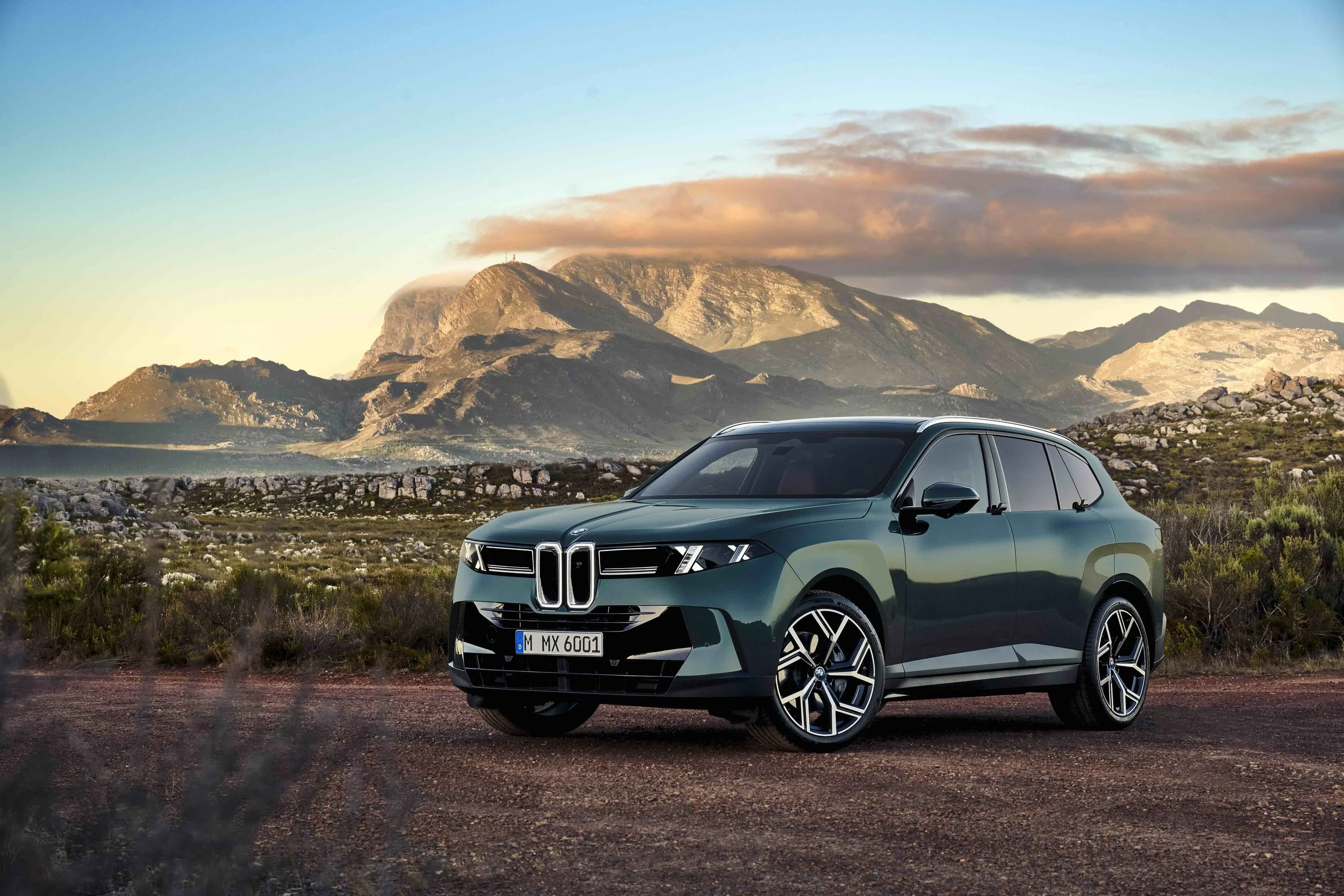BMW NZ reveals all-new X5, here later this year