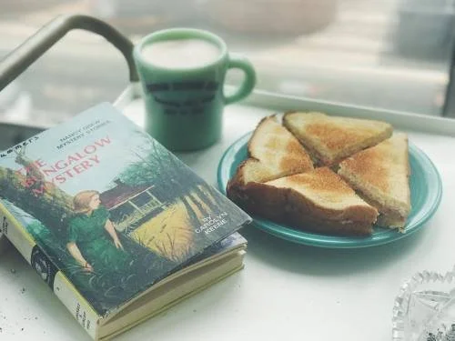 retro recipe road test: Nancy Drew’s potted ham sandwich and hot chocolate