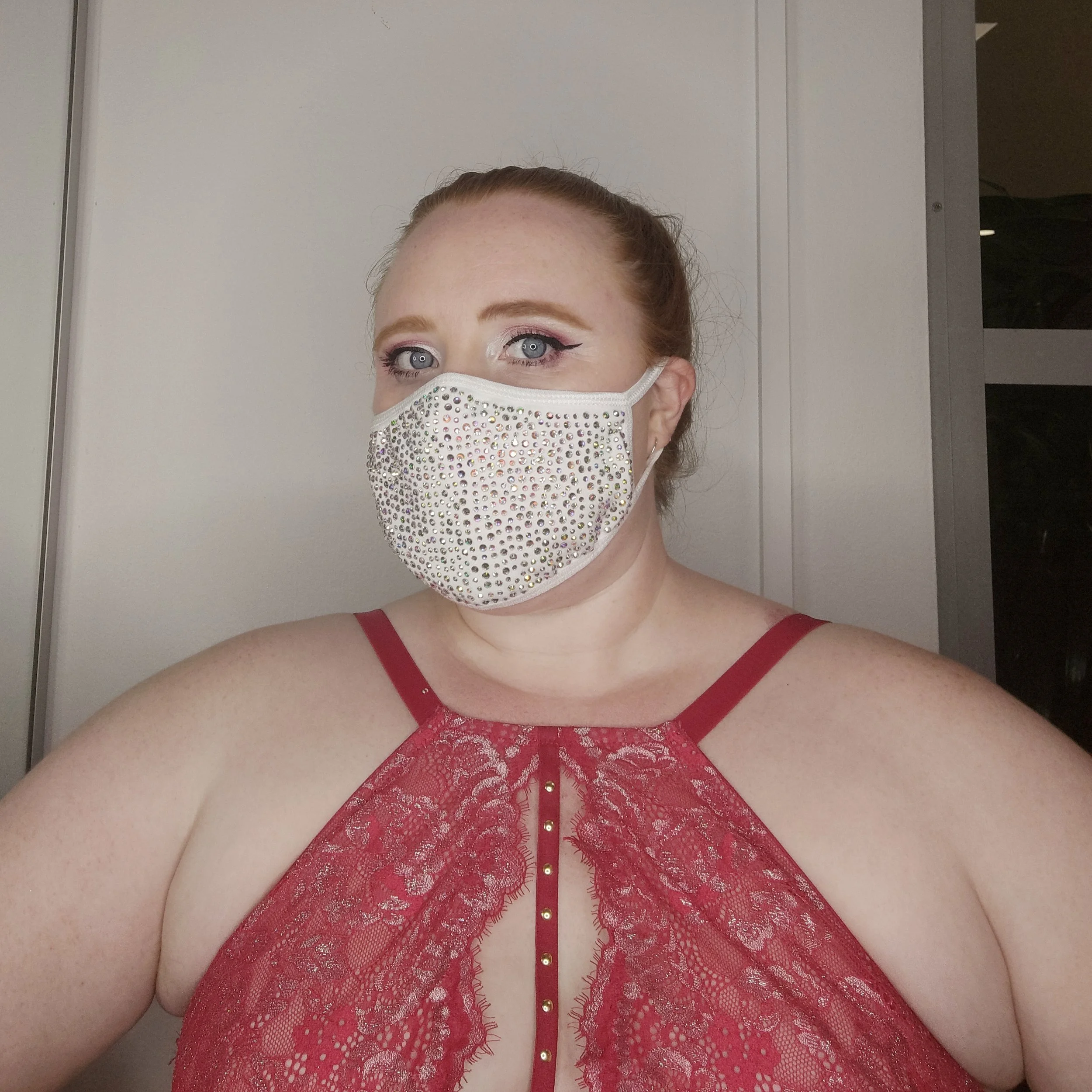 White Rhinestone Facemask - AB Rhinestones