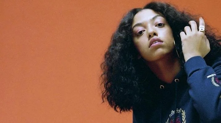 Mahalia Opening Up IRL