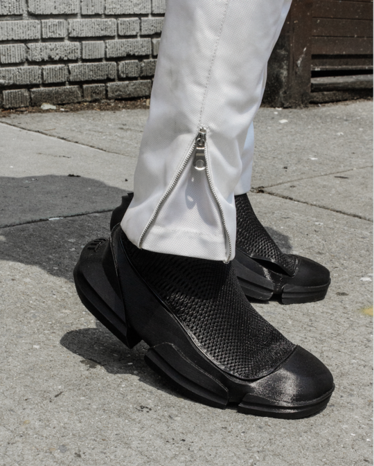 The Earth Suit Project - clothes for an uninhabitable earth 