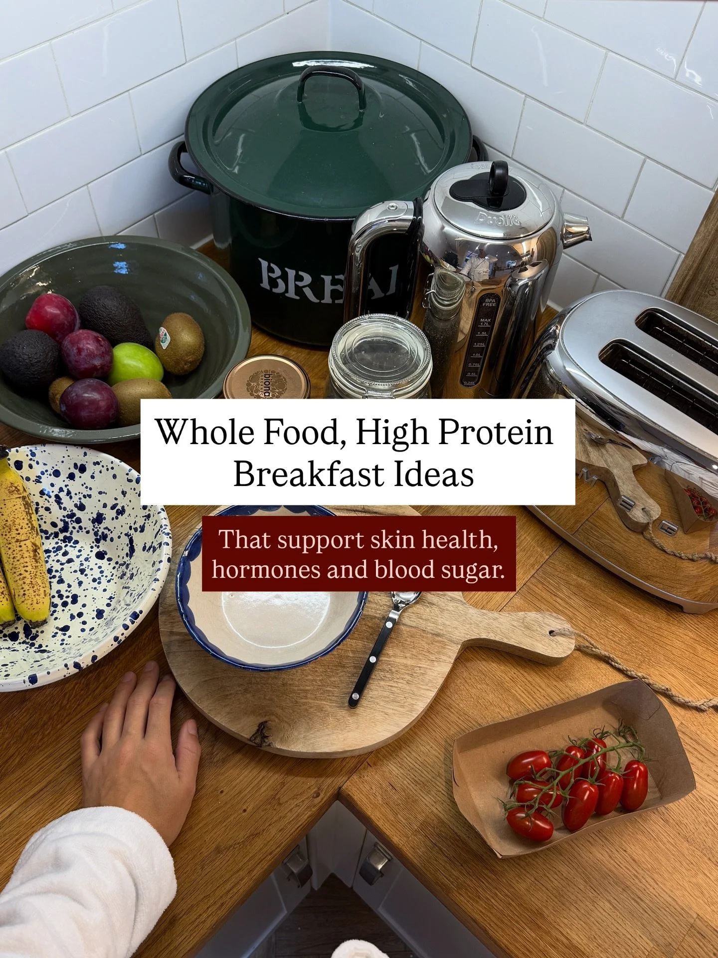 Save Me: Protein-Rich Breakfasts That Support Skin β¨
I’m all about quick, balanced mornings that actually fuel you for the day (and have skin perks). These are some of my go-to breakfasts — high in protein, easy to prep, and packed with