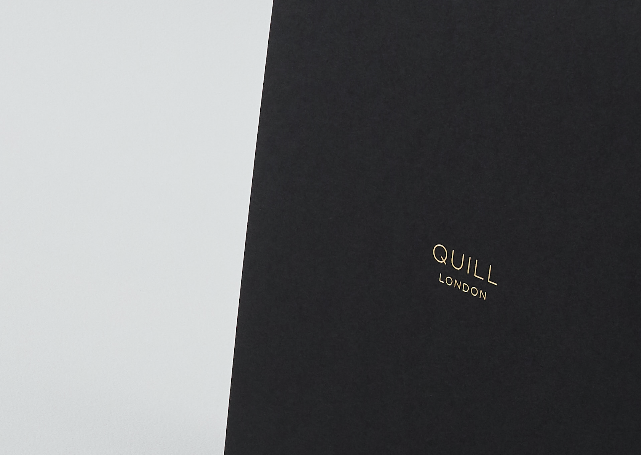 Gold Foil Packaging Pouch.png