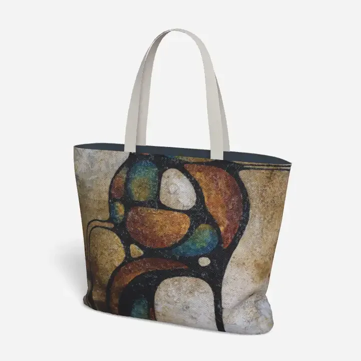 Embrace-LargeTote-Poly-Lined-NatStrap.webp