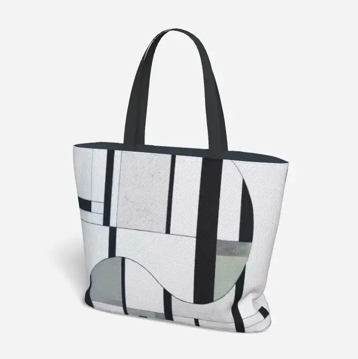 NavigatingInfluences-LargeTote-Poly-Lined-BlackStrap.webp