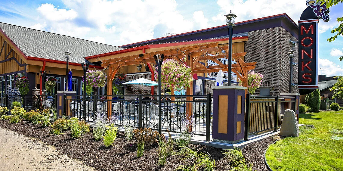 Monk's Bar & Grill Outdoor Bar Wisconsin Dells, Wisconsin — Friede