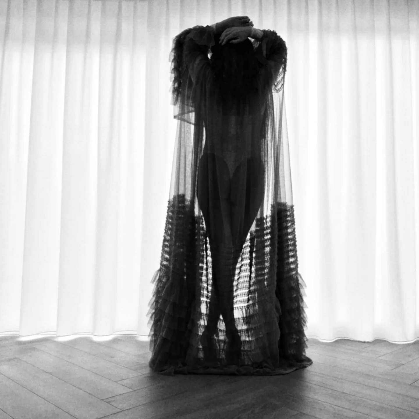 Jamie ging de uitdaging aan: een confidence DIY boudoirshoot
Je leest het hele interview op onze blog.(link in bio)

Een DIY confidence shoot is de uitgelezen kans om kennis te maken met boudoir. Jij maakt de foto&rsquo;s met je telefoon, krijgt alle