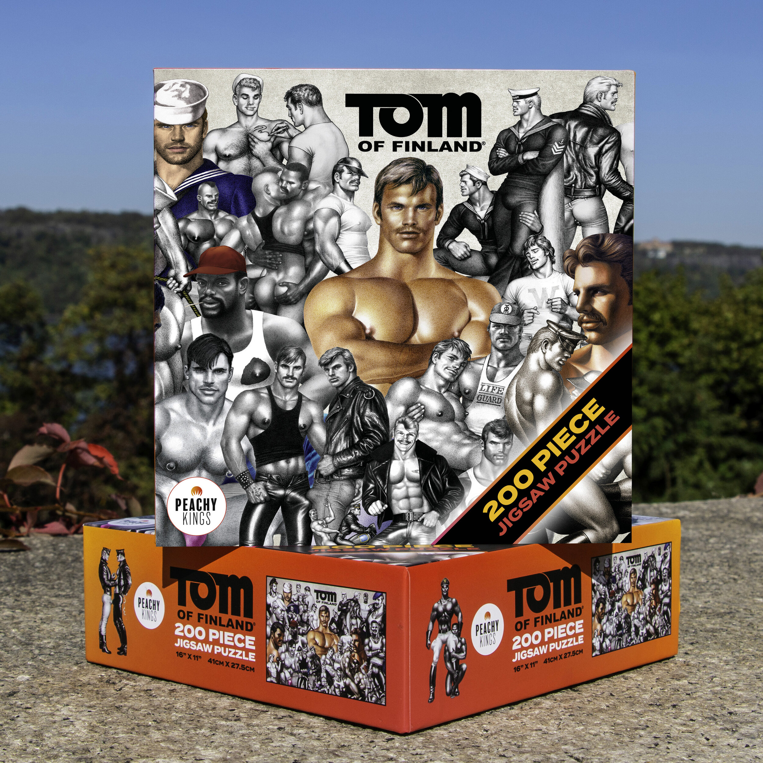 TOM OF FINLAND JIGSAW PUZZLE OUTSIDE