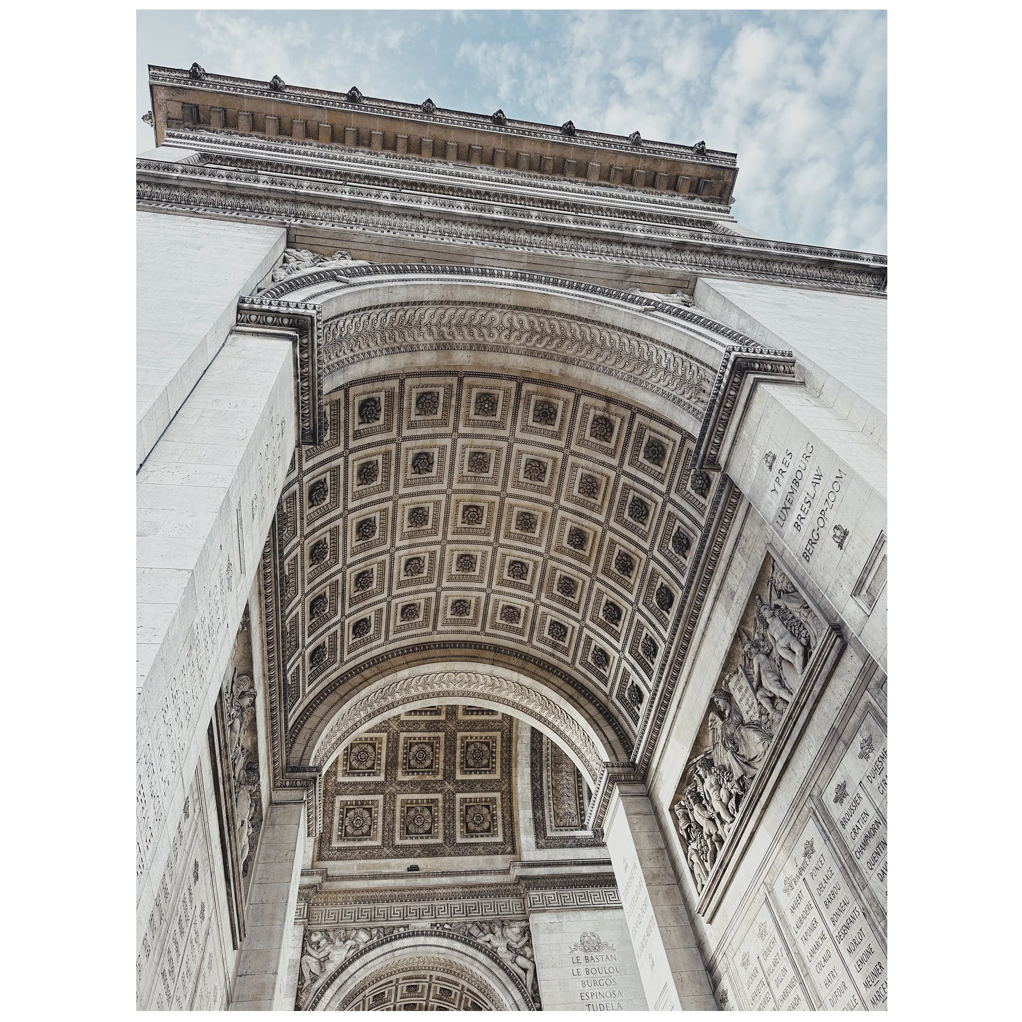 ArcDeTriomphe_squareforwebsite.jpg