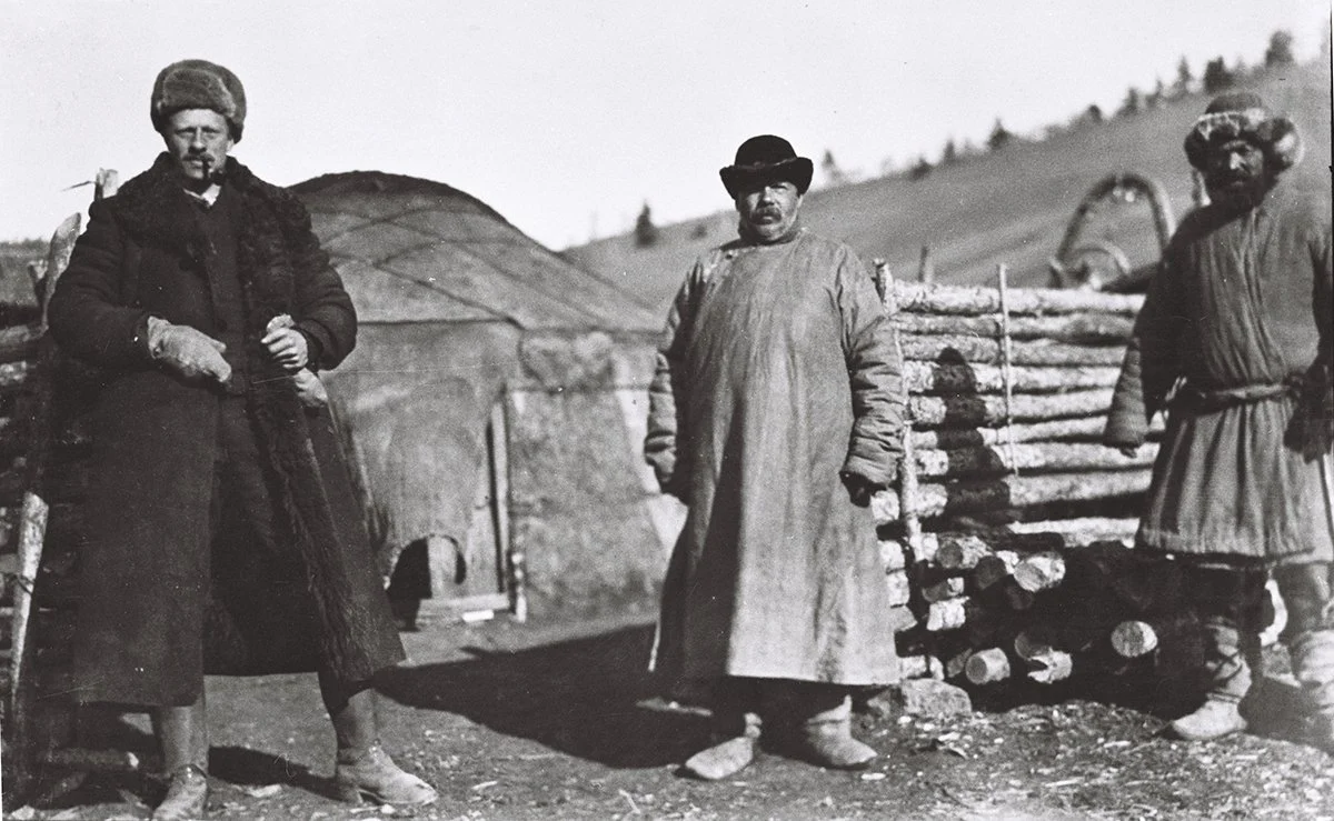  O. M., Russ. Merchant, the driver «red beard» at a Mong yurt enroute Kiachta-Urga. October 1911/TAR 