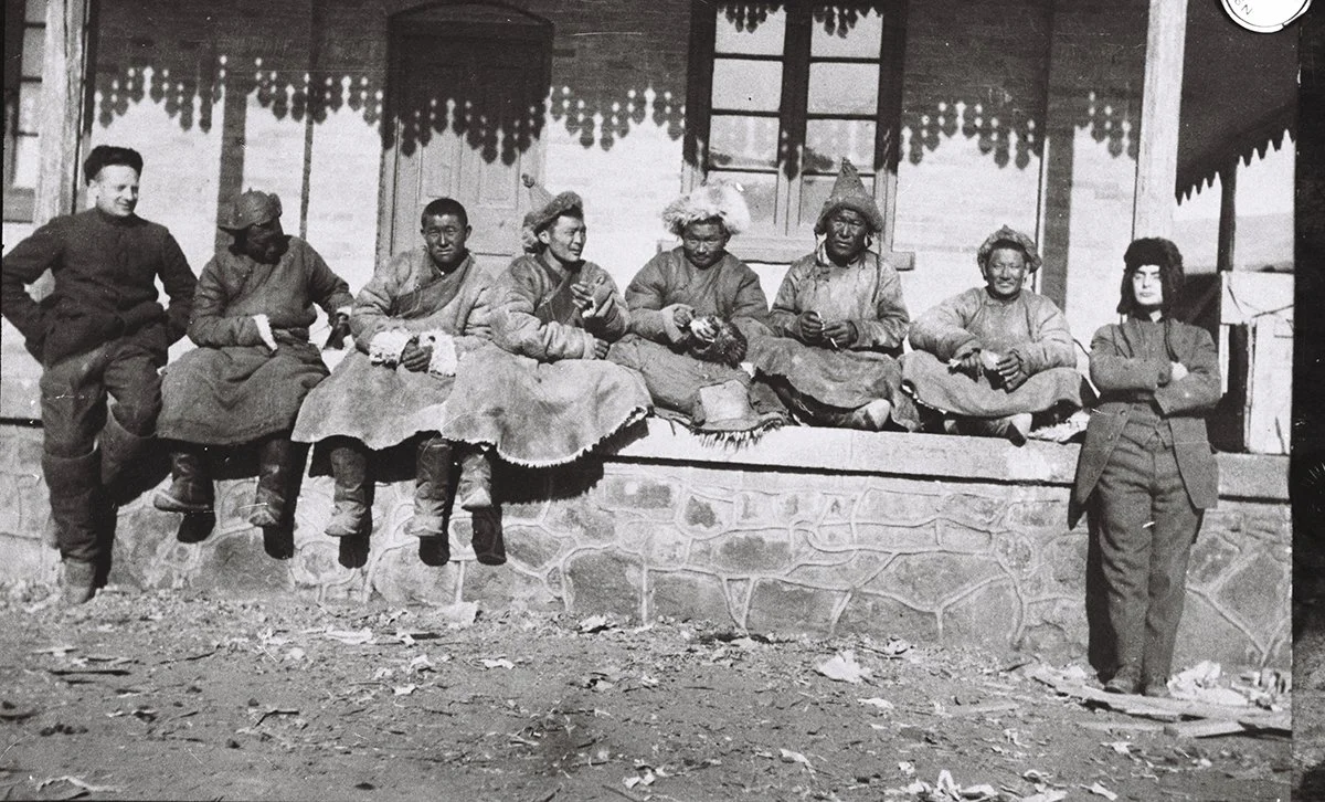  O. M., six Mongols &amp; Hackrot, Kalgan, Jan 1914/TAR 