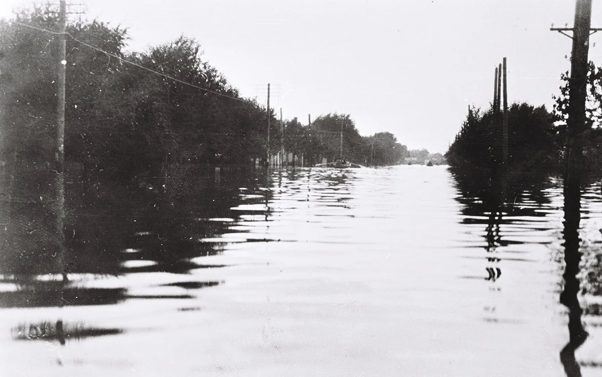  Views from the flood in Harbin, August 1932/Holmes 