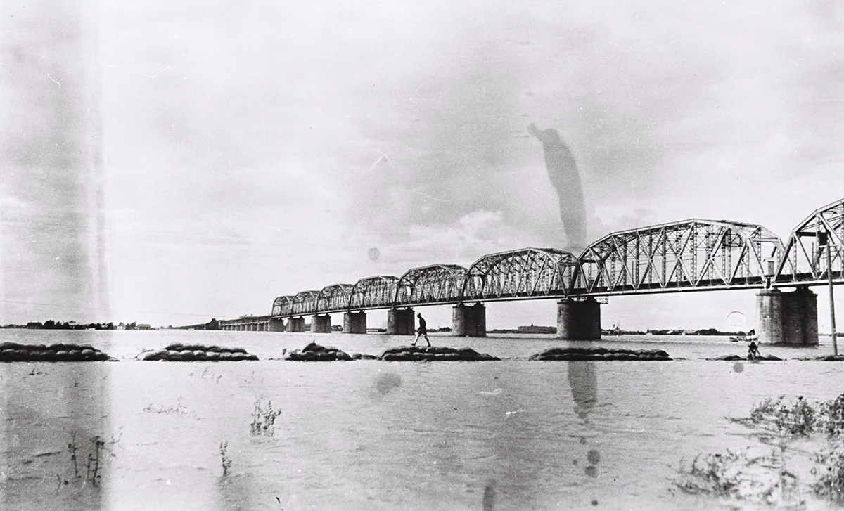  Views from the flood in Harbin, August 1932/Holmes 