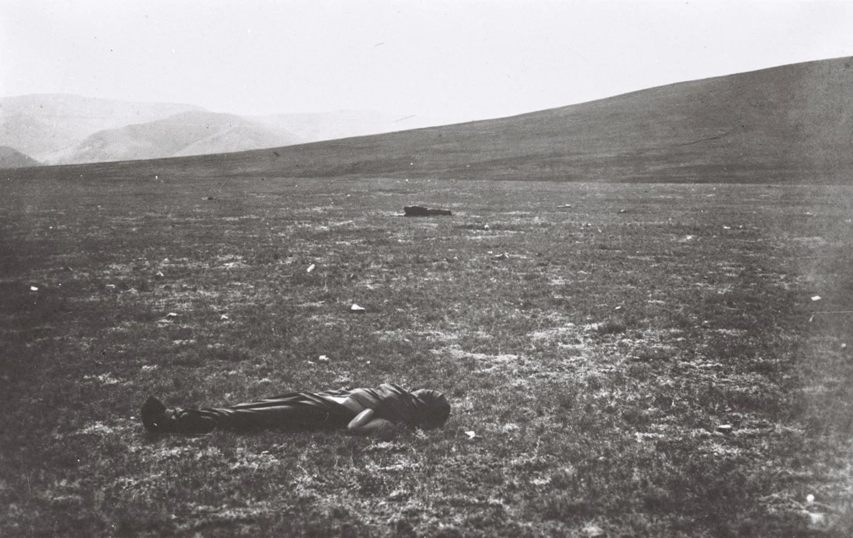  Deceased Mong. Soldiers wrapped in red cloth 1927/RUS 
