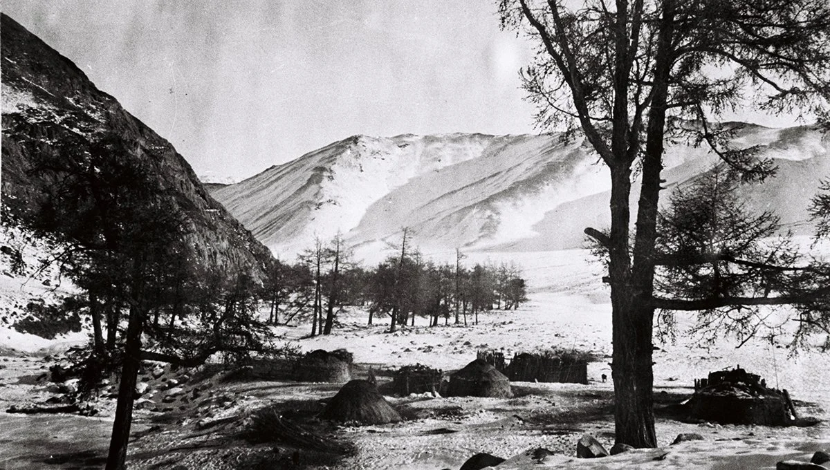  View in the Altai mts. W. Of Oland Dava. Dec 1927/OM/Lost neg. 