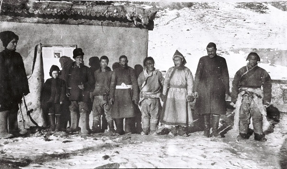  Groups of Russ. Mong. &amp; Chantos at Bulegun in the Altai mountains, Jan 1928. Photo by O.M. but negative in G.P.U. 