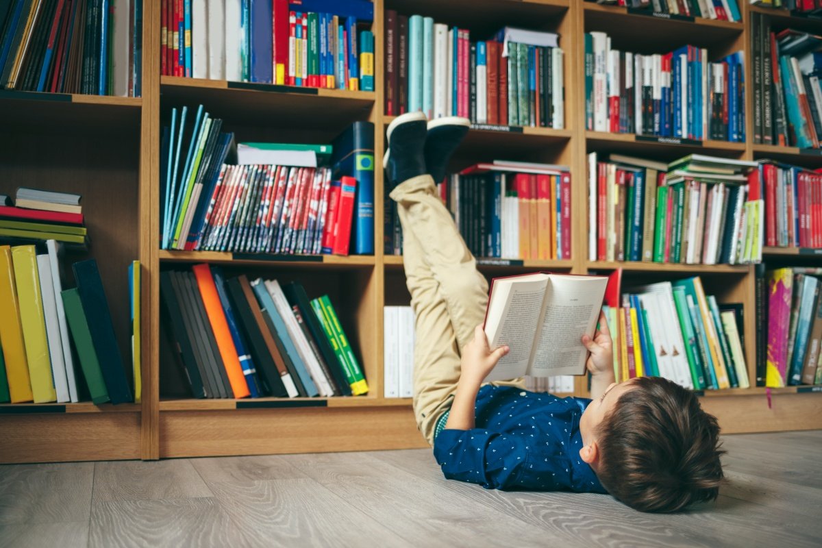 Porter County Public Library System Presents | Cozy Winter Reading Challenge December 15 - January 15th