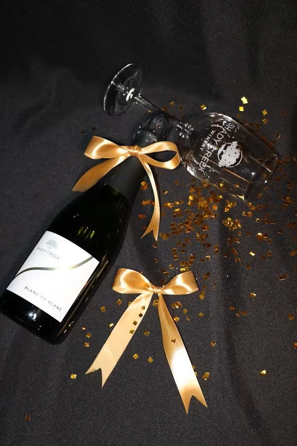 Trailyard by Shady Creek Winery Presents | Wines &amp; Wishes NYE