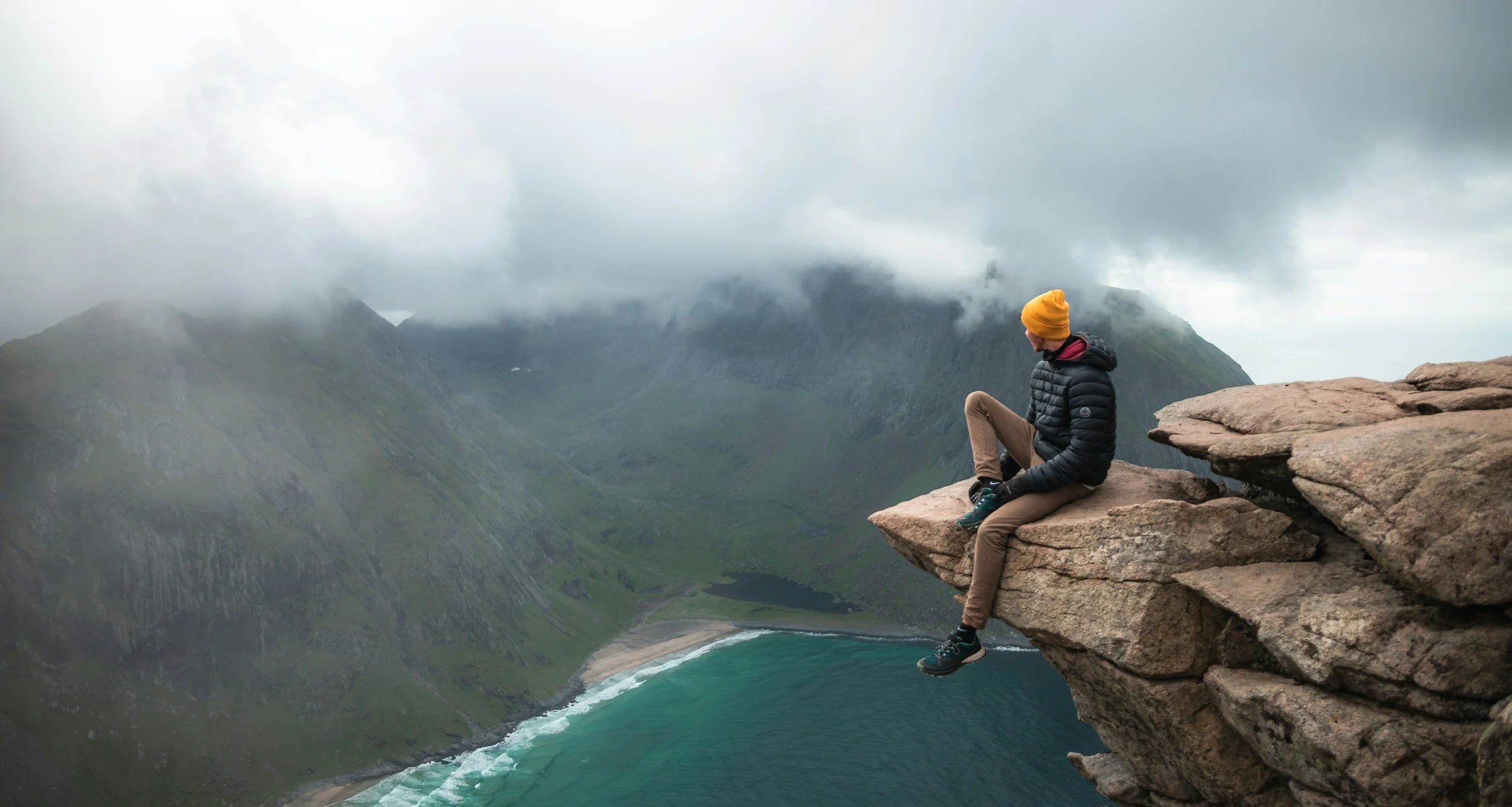 Why Successful People Still Repeat Painful Relationship Patterns