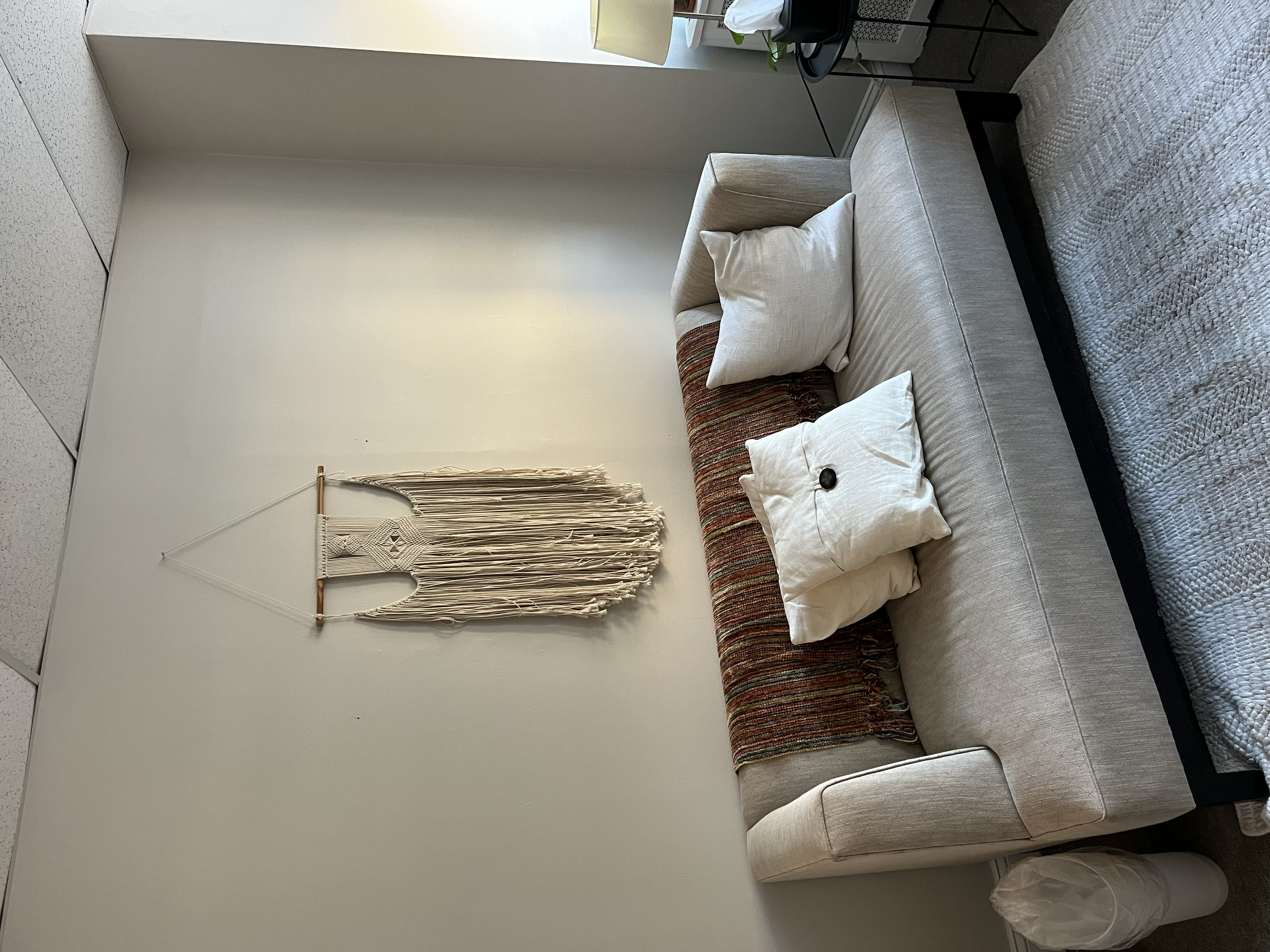 This is where you will sit for therapy - In-person Accelerated Resolution Therapy in Center City Philadelphia with Laura Geftman, LCSW.