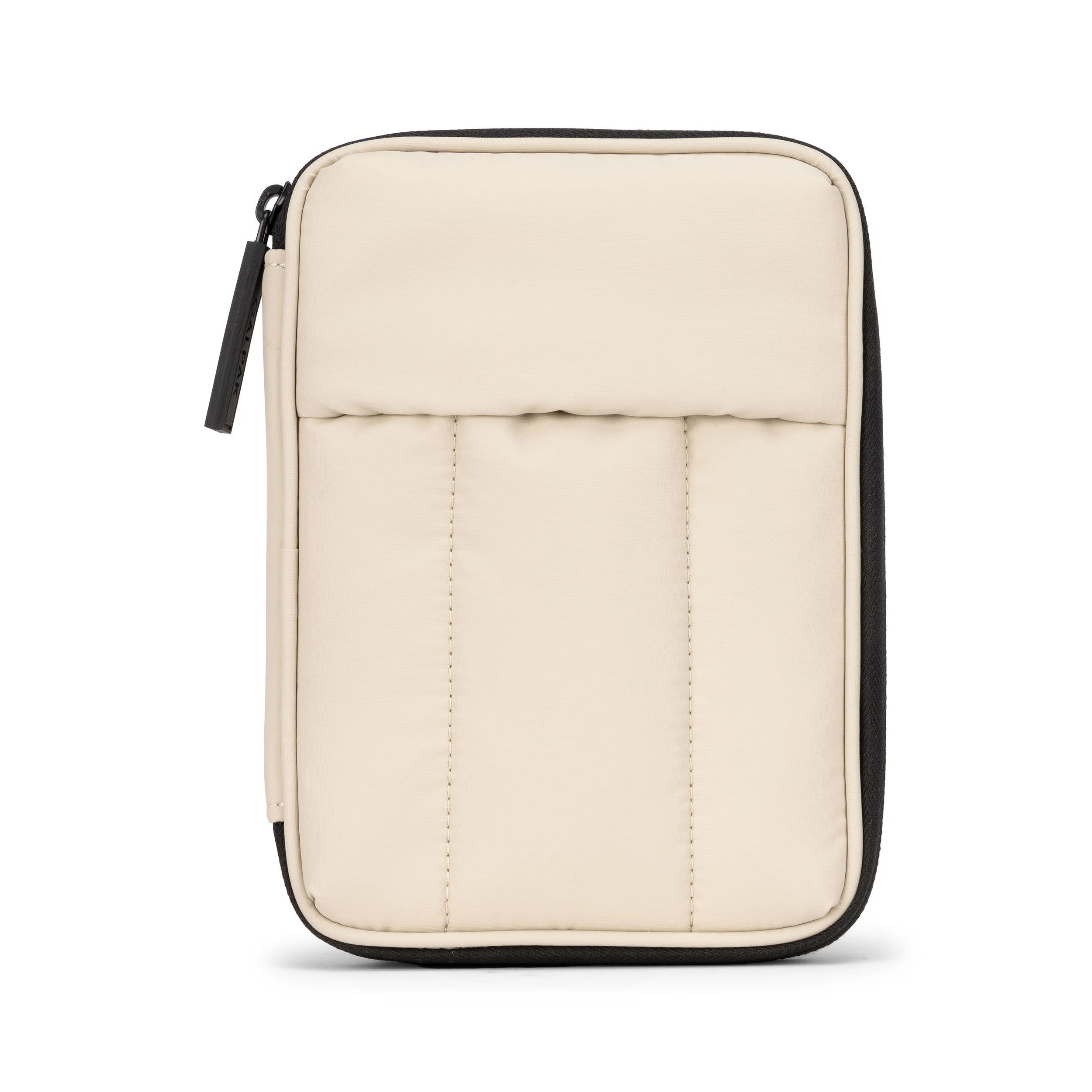 PZW2301_LUKA-ZIPPERED-PASSPORT-WALLET_OATMEAL_1.jpg