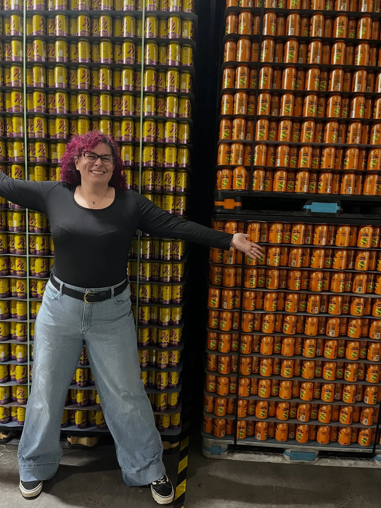 Last week in Seattle 🌲🍺🙌🏼

I&rsquo;ve said it once and I&rsquo;ll say it again, seeing your designs in person will never get old. 

Last week I got to go visit @reubensbrews in Seattle, Washington with the @builtbytophat team. As much as I love b