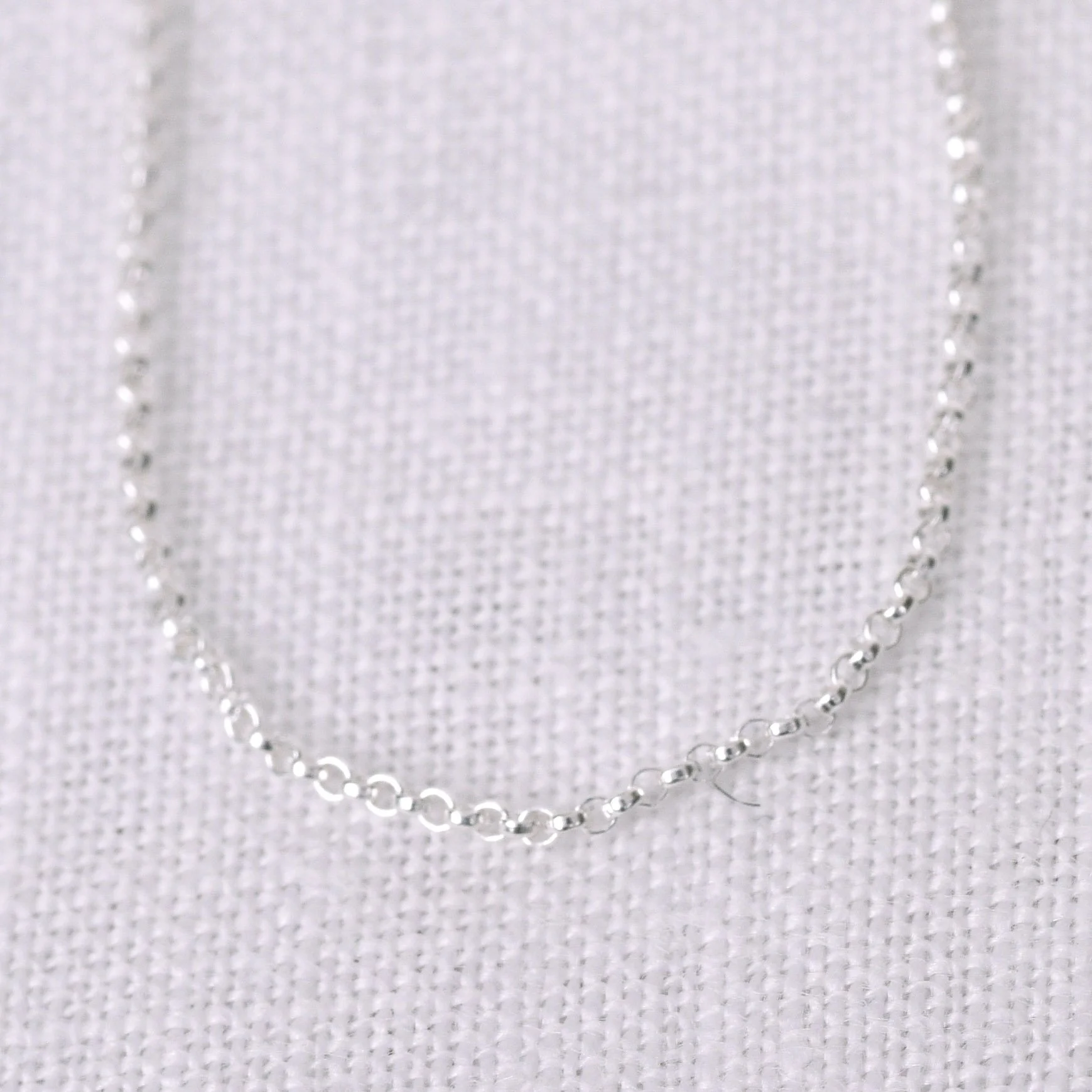 Dainty Chain Silver.jpg
