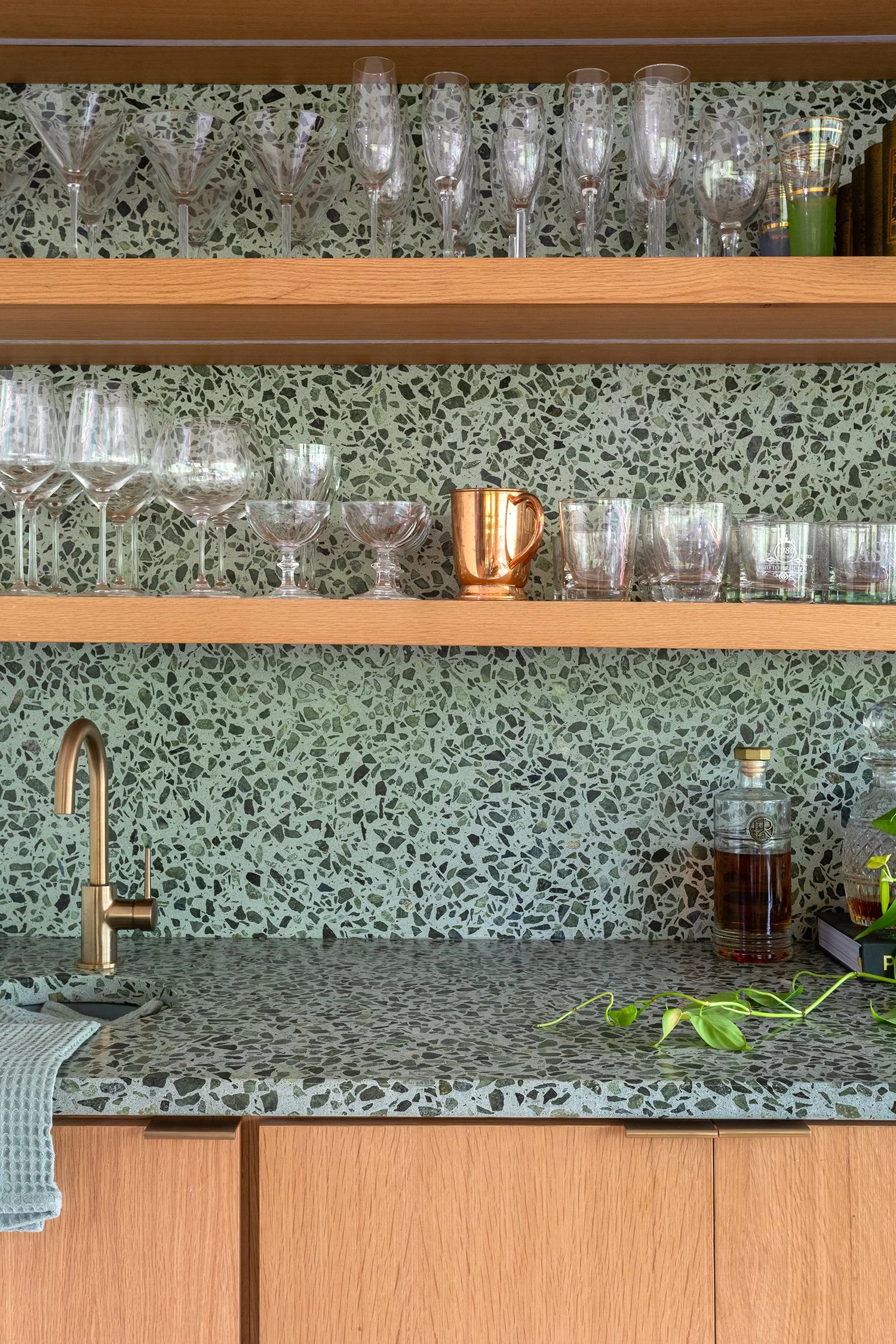 bridgewater-midcentury-05.jpg