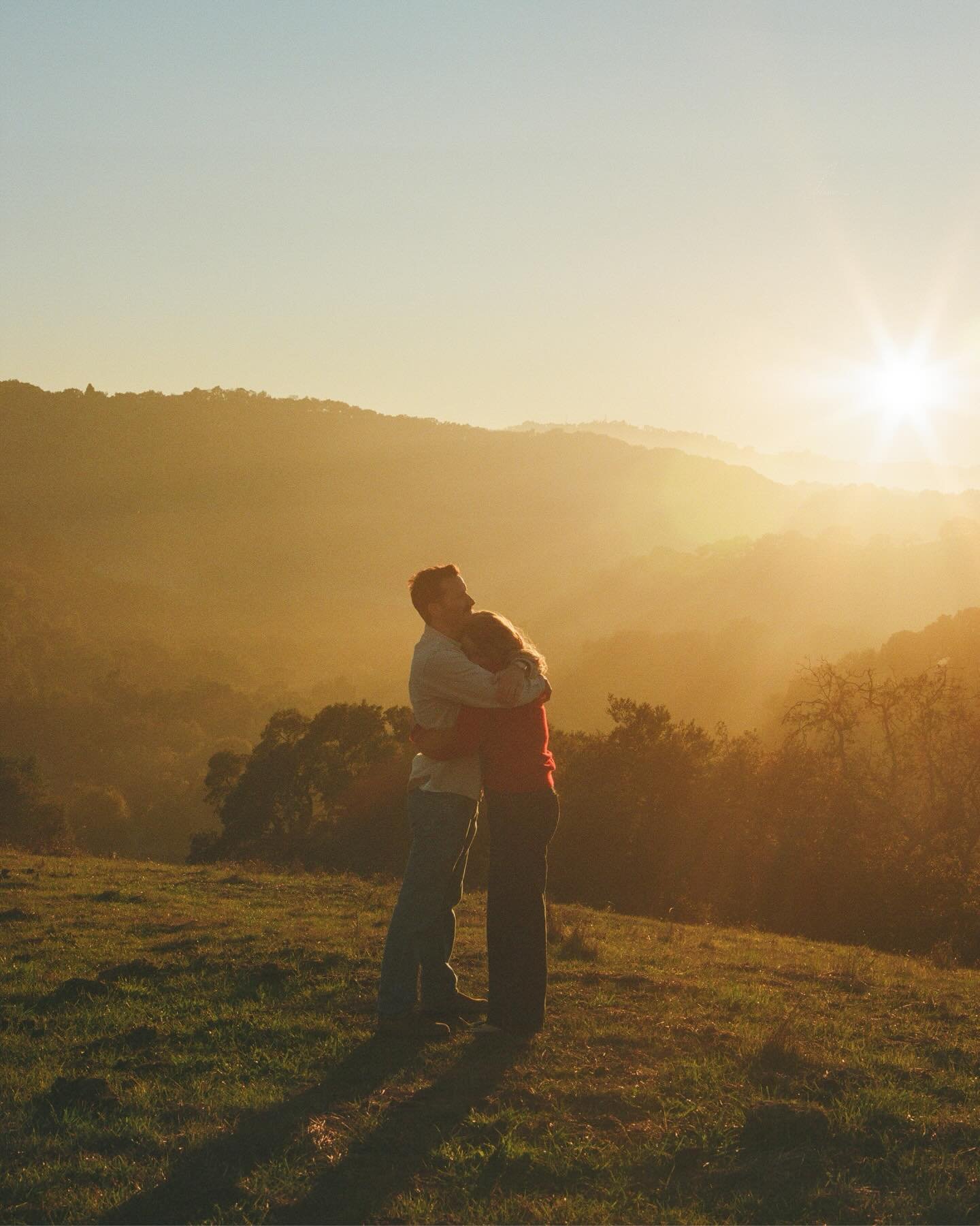 A filmy, golden light couples session for Maddie + James at my fave spot in the East Bay. I used my square format camera for some of these and would love to bring her out more often!✨